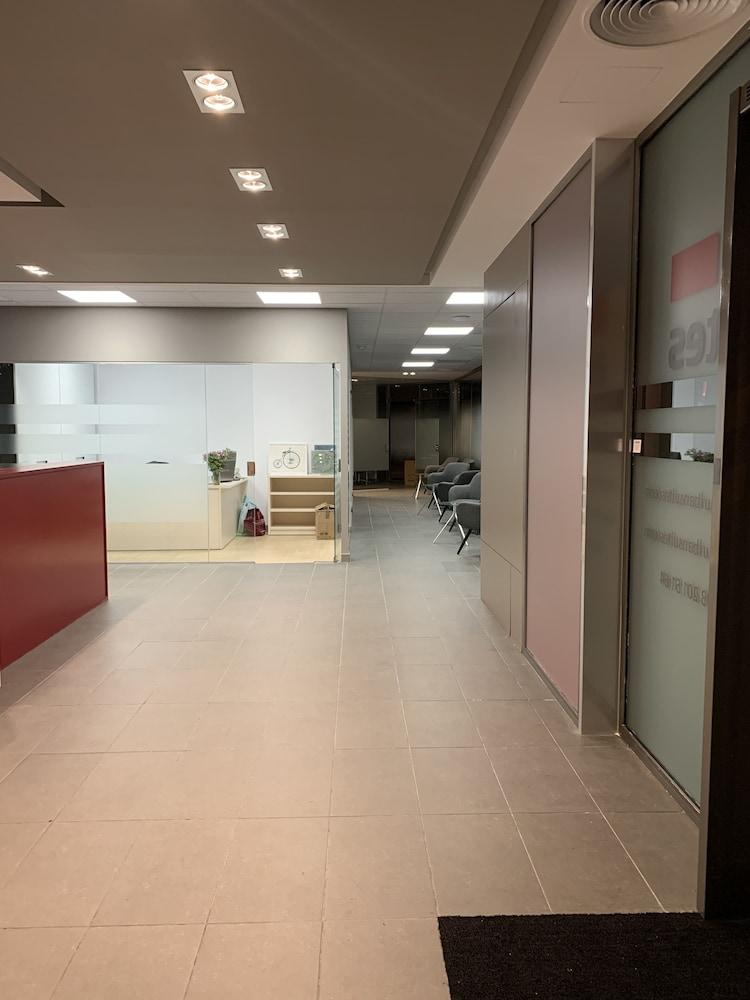Limehome Barcelona Rector Triado Экстерьер фото