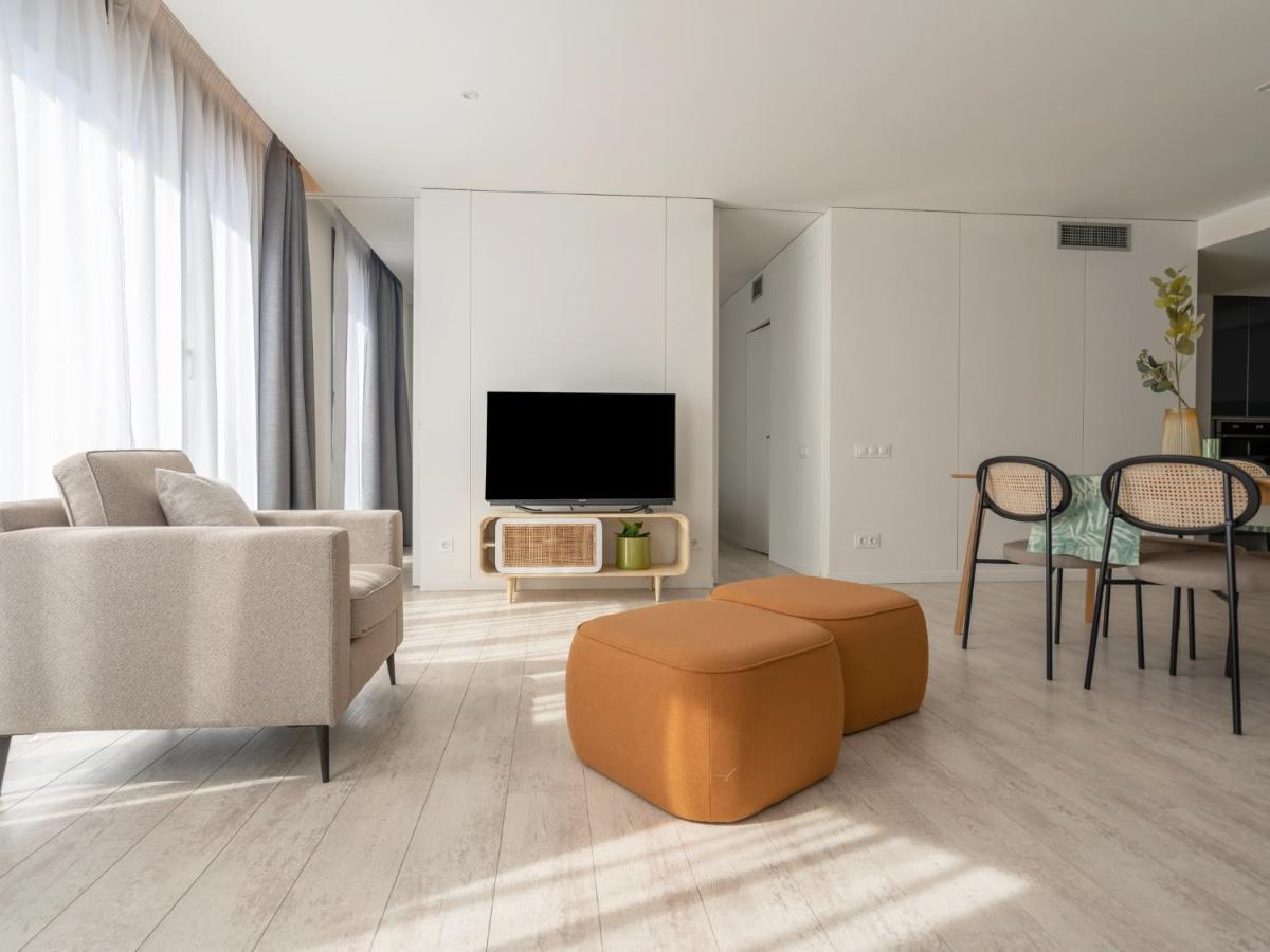 Limehome Barcelona Rector Triado Экстерьер фото