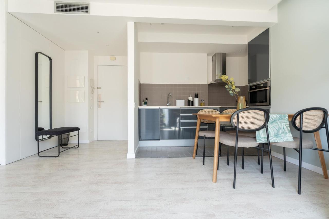 Limehome Barcelona Rector Triado Экстерьер фото